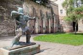 Thumbnail image of Robin Hood Statue by Nottingham Castle, Nottingham, Nottinghamshire, England