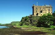 Thumbnail image of Dunvegan Castle, Skye, Scotland