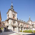 Thumbnail image of Casa de la Villa (former Town Hall) in Plaza de la Villa with arch to Casa de Cisneros, Madrid, Spai
